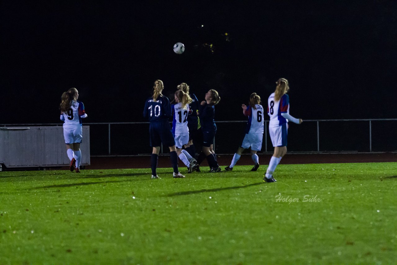 Bild 102 - B-Juniorinnen SV Henstedt Ulzburg - Krummesser SV : Ergebnis: 0:9